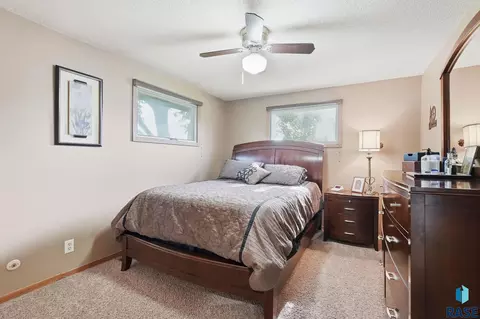 508 S Cloudas Ave, Sioux Falls, SD 57103 photo 13