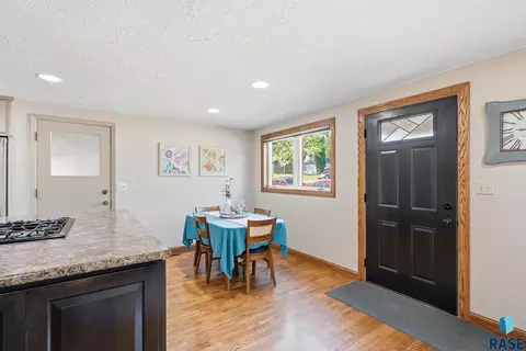 508 S Cloudas Ave, Sioux Falls, SD 57103 photo 6