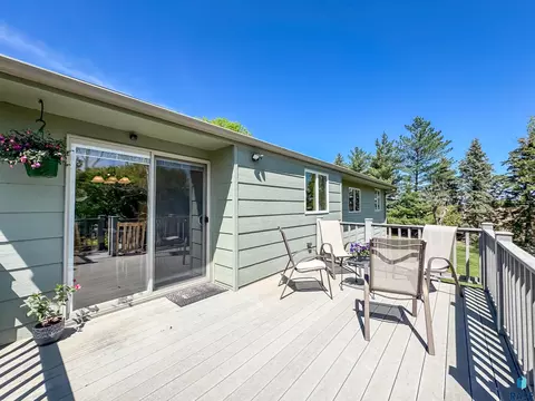 Exterior - 8704 E 38th St, Sioux Falls, SD 57110 photo 6 of 21