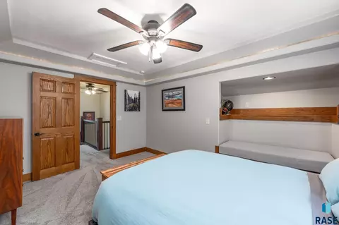 Bedroom - 100 E 23rd St, Sioux Falls, SD 57105 photo 6 of 6