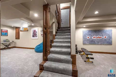 Entry Way - 100 E 23rd St, Sioux Falls, SD 57105 photo 5 of 5