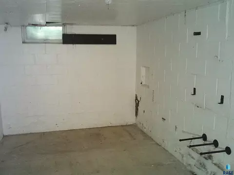 Other - 714 SW 3rd Ave, Aberdeen, SD 57401 photo 7 of 8