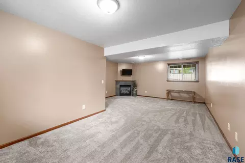 Other - 7316 W 65th St, Sioux Falls, SD 57106 photo 3 of 5