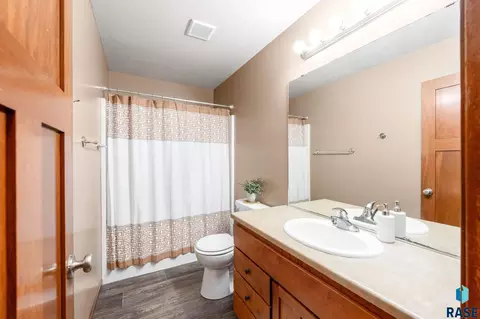 Bath - 7316 W 65th St, Sioux Falls, SD 57106 photo 1 of 2