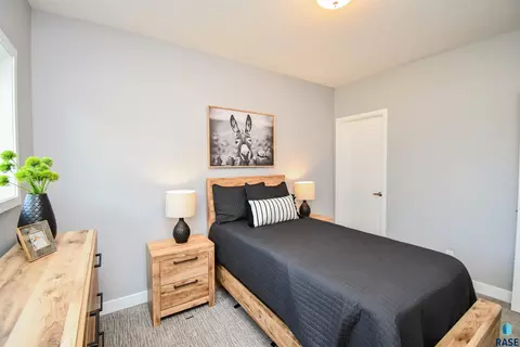 Bedroom - 5320 E 28th St, Sioux Falls, SD 57110 photo 15 of 15