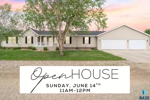 702 Lighthouse Island Ave, Lake Andes, SD 57356