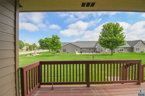 Exterior - 4500 E Kearney Pl, Sioux Falls, SD 57110 photo 2 of 3