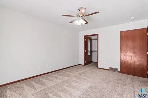 Bedroom - 412 N 9th Ave, Brandon, SD 57005 photo 3 of 6