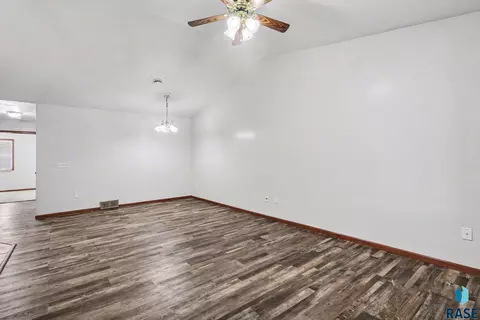 Other - 412 N 9th Ave, Brandon, SD 57005 photo 3 of 8