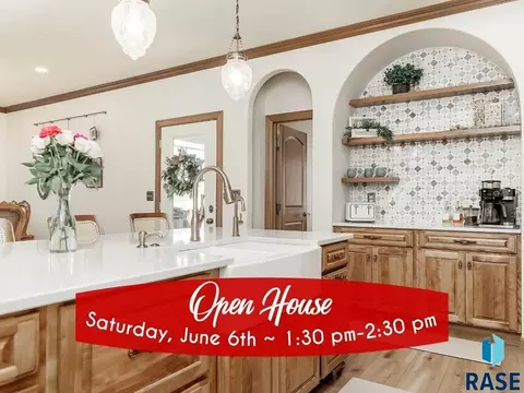 821 N Sylvan Dr, Sioux Falls, SD 57110