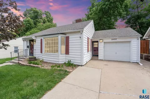 2422 S Main Ave, Sioux Falls, SD 57105