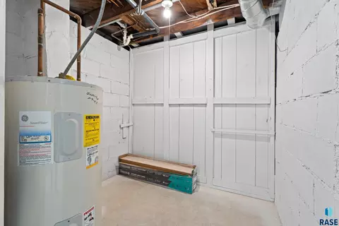 Other - 2405 W Bailey St, Sioux Falls, SD 57104 photo 9 of 11