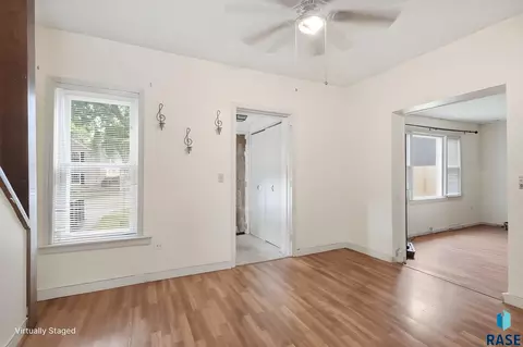 Living - 105 E 31st St, Sioux Falls, SD 57105 photo 4 of 4