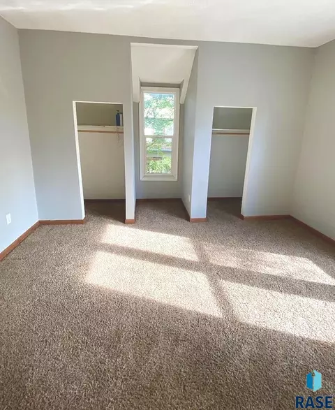 Other - 1305 S Spring Ave, Sioux Falls, SD 57104 photo 5 of 8