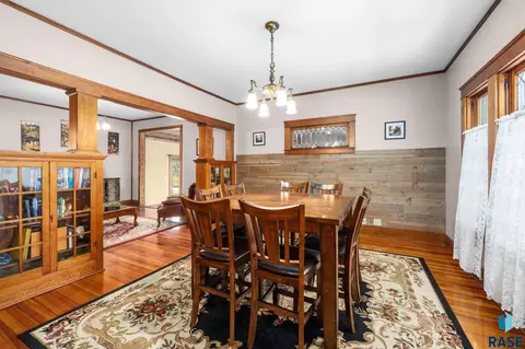 Dining - 519 7th St, Hudson, SD 57034 photo 1 of 4