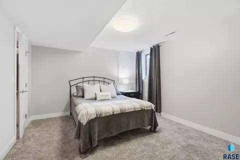 Bedroom - 425 Kringen Ave, Baltic, SD 57003 photo 6 of 6
