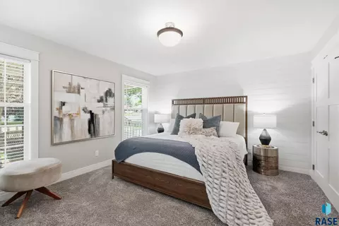 Bedroom - 425 Kringen Ave, Baltic, SD 57003 photo 1 of 6