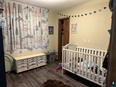 Bedroom - 533 S Juniper St, Freeman, SD 57029 photo 3 of 8