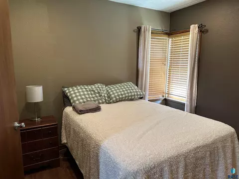 Bedroom - 533 S Juniper St, Freeman, SD 57029 photo 1 of 8