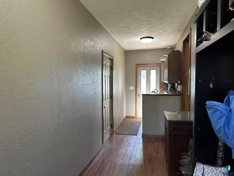 Entry Way - 533 S Juniper St, Freeman, SD 57029 photo 1 of 7