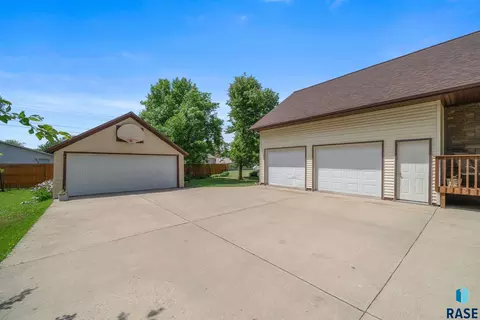 Other - 207 S Main, Colman, SD 57017 photo 2 of 11