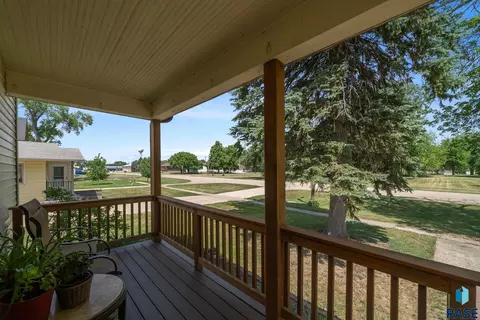 Exterior - 207 S Main, Colman, SD 57017 photo 3 of 5