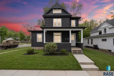 801 W 13th St, Sioux Falls, SD 57104