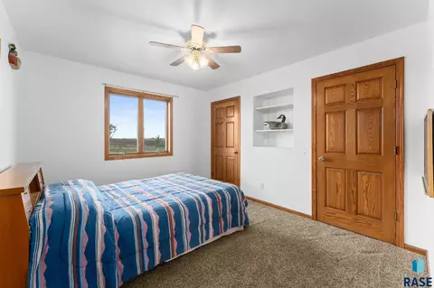 Bedroom - 39240 210th St, Huron, SD 57350 photo 3 of 4