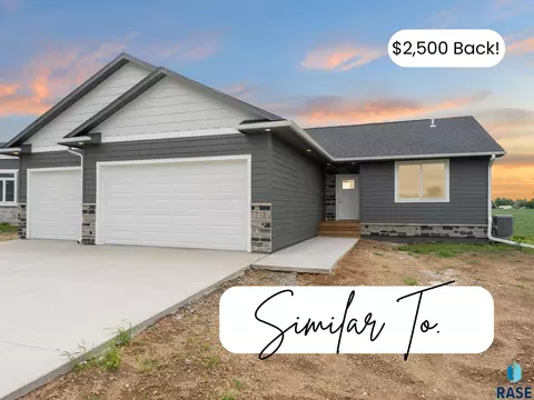 809 W Opal Ln, Hartford, SD 57033