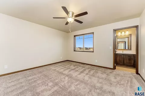 Bedroom - 6154 S Bison Pl, Sioux Falls, SD 57108 photo 1 of 5