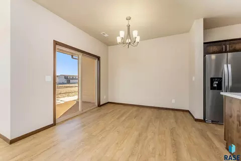 Dining - 6154 S Bison Pl, Sioux Falls, SD 57108 photo 1 of 1
