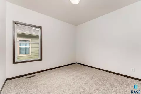 Bedroom - 2404 E Tinley St, Brandon, SD 57005 photo 3 of 4