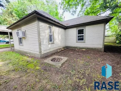 Other - 607 NE 4th St, Madison, SD 57042 photo 4 of 4