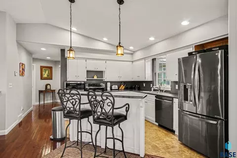 Kitchen - 22987 448th Ave, Madison, SD 57042 photo 1 of 4