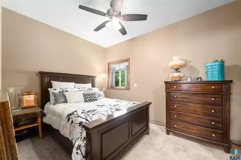 Bedroom - 27287 453rd Ave, Parker, SD 57053 photo 1 of 2