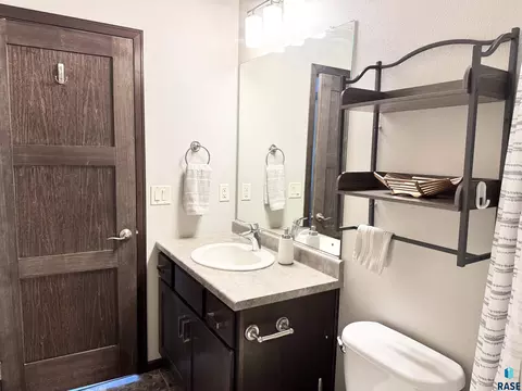 Bath - 7801 W 65th St, Sioux Falls, SD 57106 photo 2 of 5