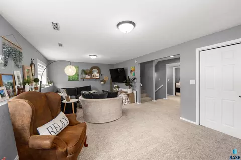 Other - 1501 E Sylvan Cir, Brandon, SD 57005 photo 8 of 15