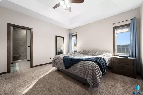 Bedroom - 8209 E Willow Leaf St, Sioux Falls, SD 57110 photo 5 of 9