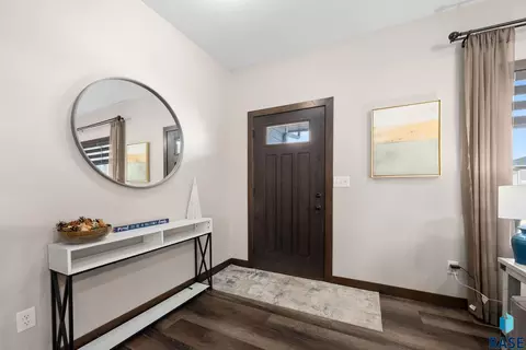 Entry Way - 8209 E Willow Leaf St, Sioux Falls, SD 57110 photo 1 of 2