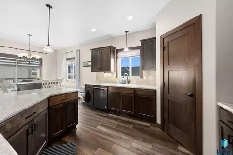 Kitchen - 8209 E Willow Leaf St, Sioux Falls, SD 57110 photo 1 of 6