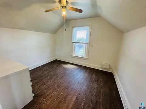 Bedroom - 109 NE 4th St, Madison, SD 57042 photo 7 of 8