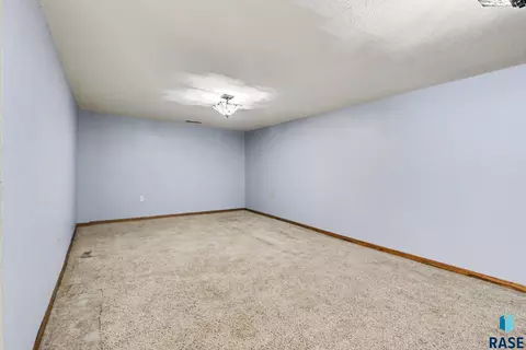 Other - 2002 Cedar St, Yankton, SD 57078 photo 6 of 8