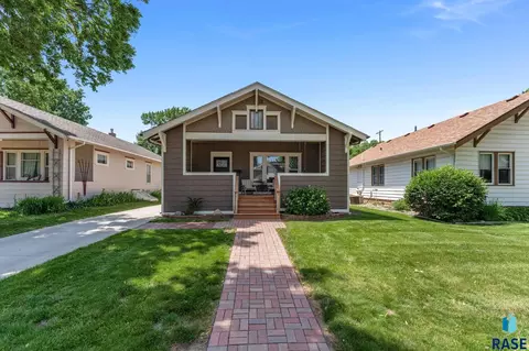 1307 S Summit Ave, Sioux Falls, SD 57105