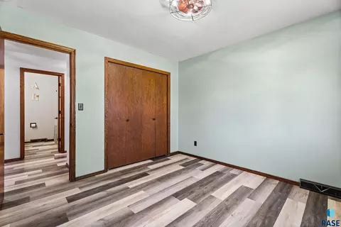 Bedroom - W 1st St, Worthing, SD 57077 photo 8 of 10