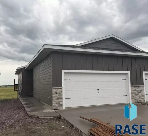 3603 S Heather Ave, Sioux Falls, SD 57106