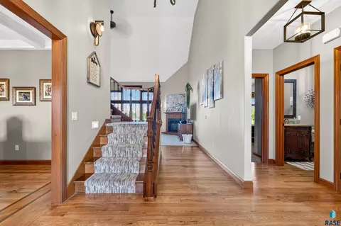 Entry Way - 27257 Regal Ct, Sioux Falls, SD 57108 photo 2 of 11