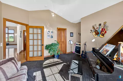 Entry Way - 27257 Regal Ct, Sioux Falls, SD 57108 photo 5 of 11
