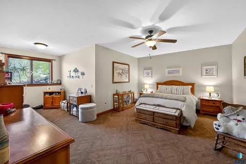 Bedroom - 27257 Regal Ct, Sioux Falls, SD 57108 photo 11 of 12