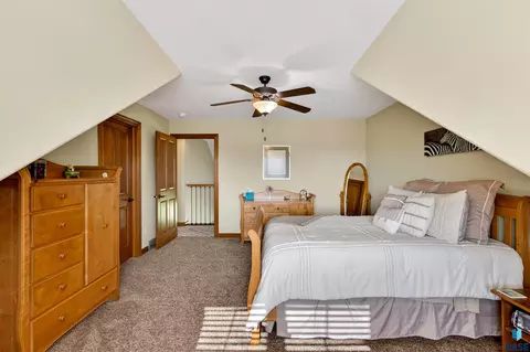 Bedroom - 27257 Regal Ct, Sioux Falls, SD 57108 photo 4 of 12