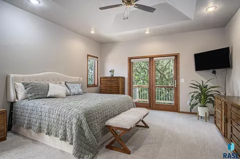10 E Big Sky Pl, Sioux Falls, SD 57110 photo 9